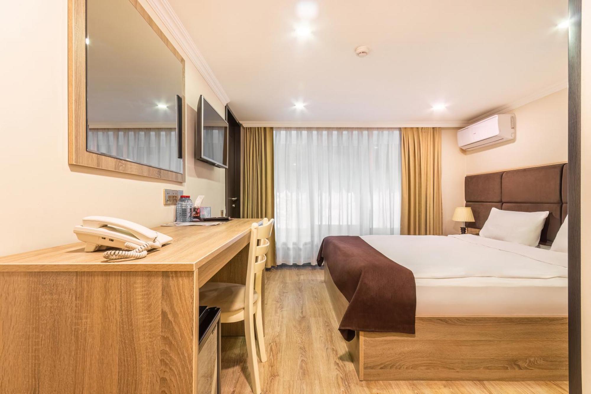 Deluxe Hotel Baku Ngoại thất bức ảnh