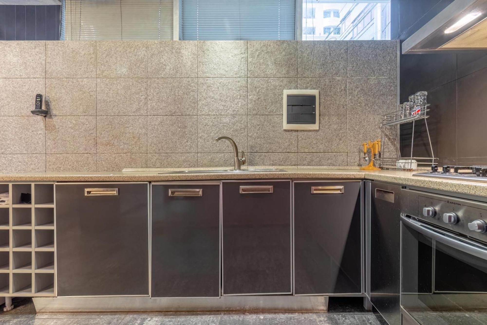 Deluxe Hotel Baku Ngoại thất bức ảnh